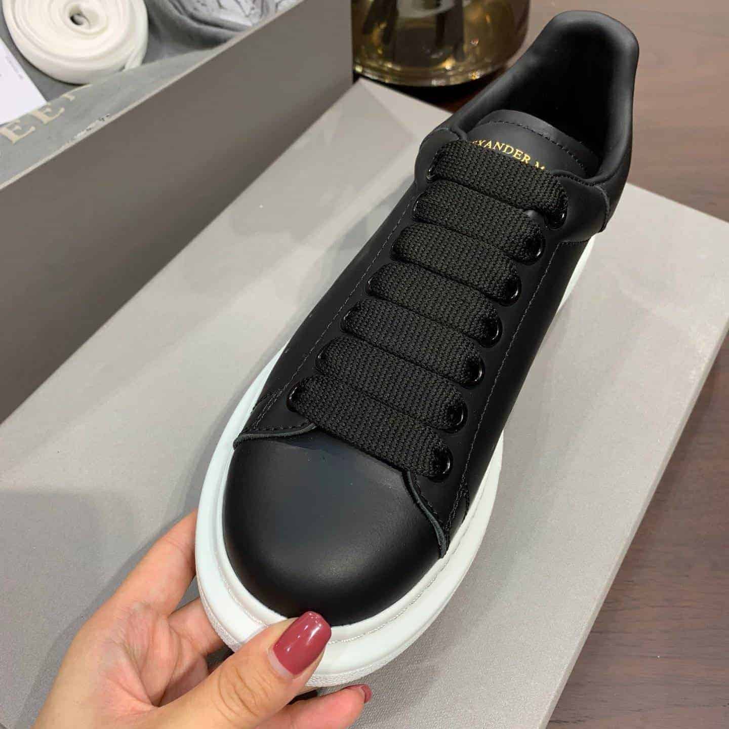 Alexander Mcqueen Sneaker Dupe - AM12