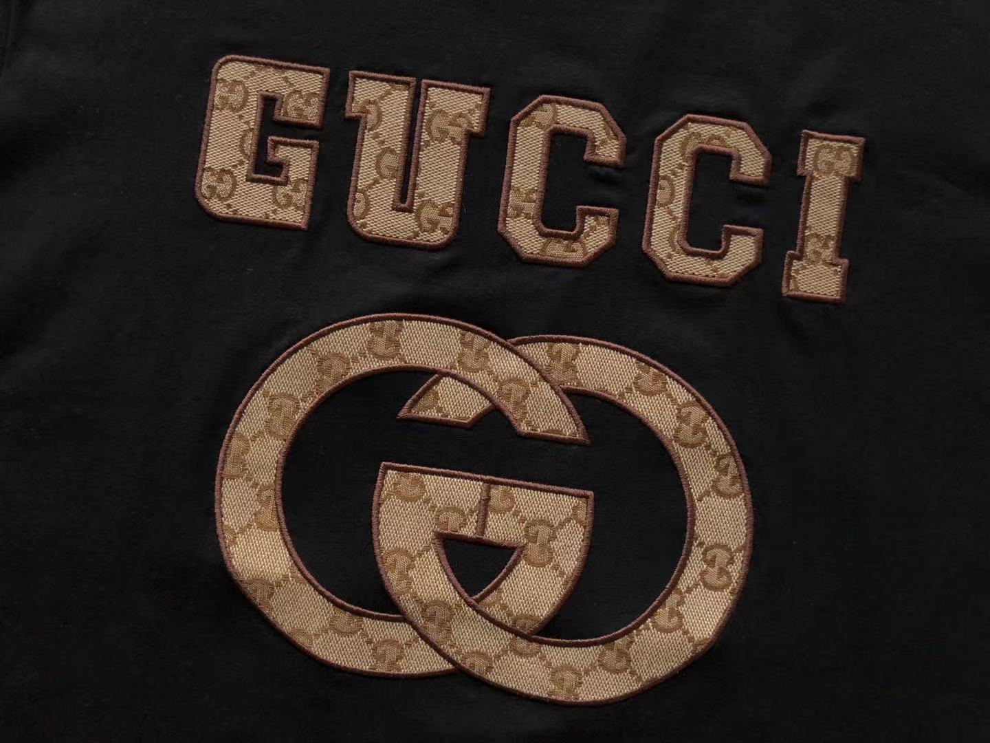 Gucci T-shirt
