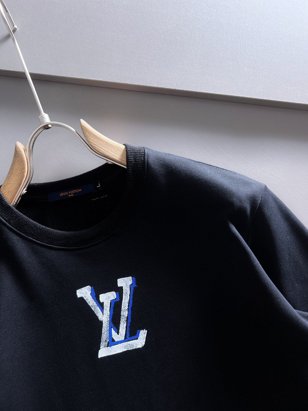 Louis Vuitton Sweatshirt