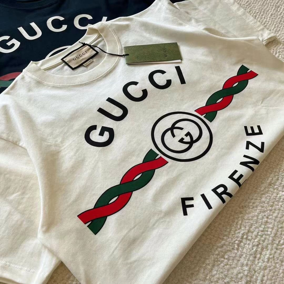 Gucci T-shirt