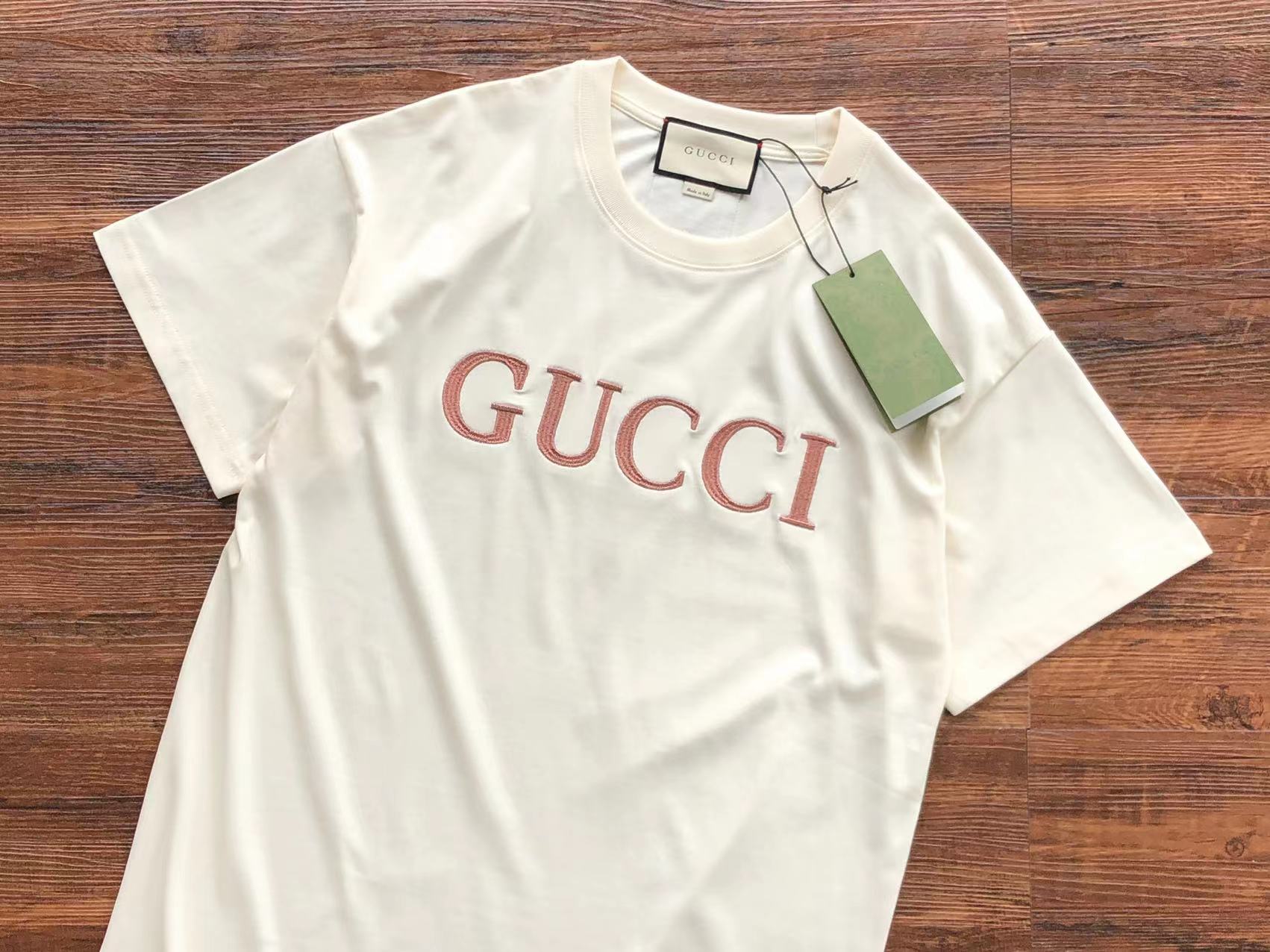 Gucci T-shirt