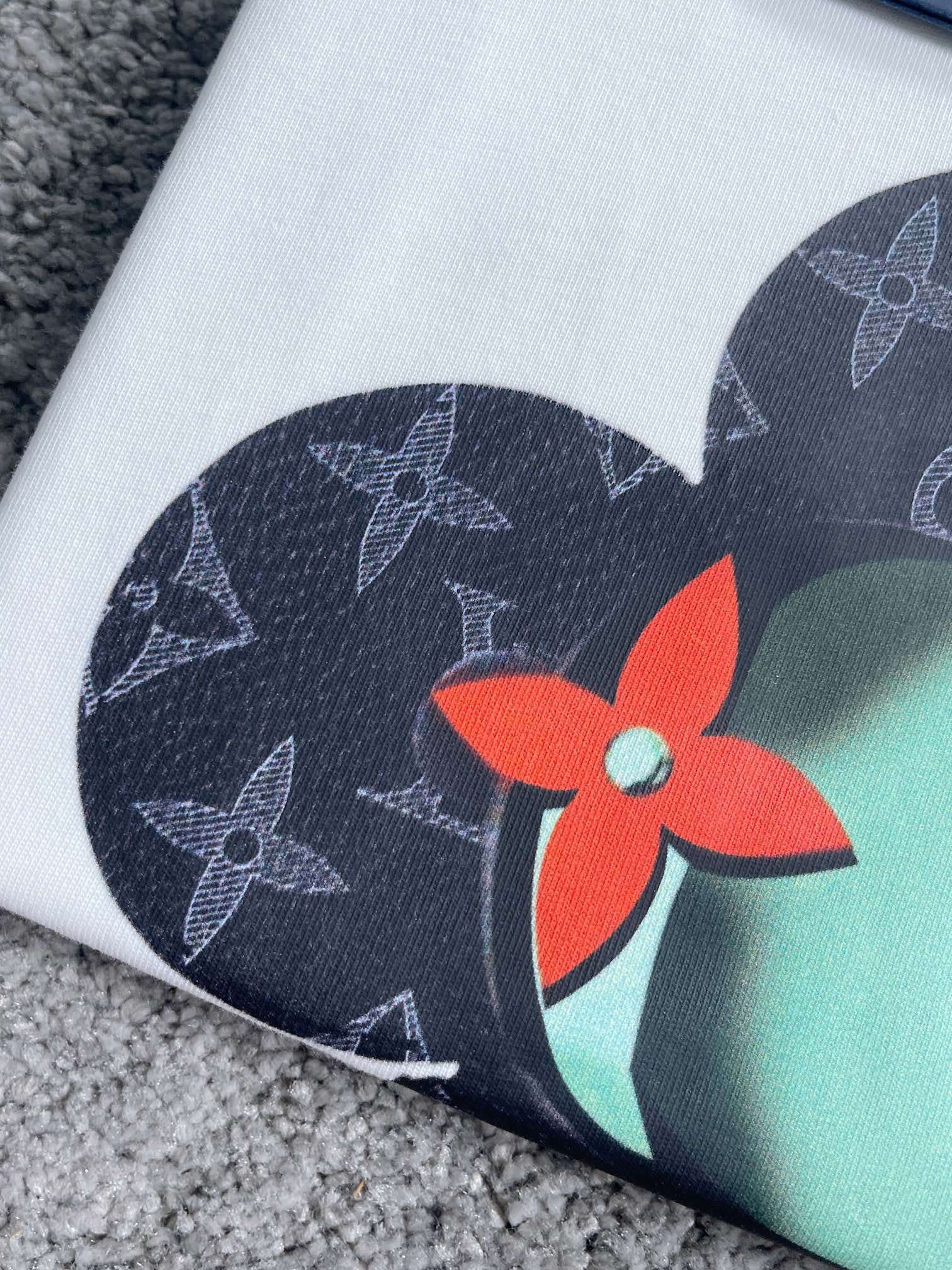 Louis Vuitton T-shirt