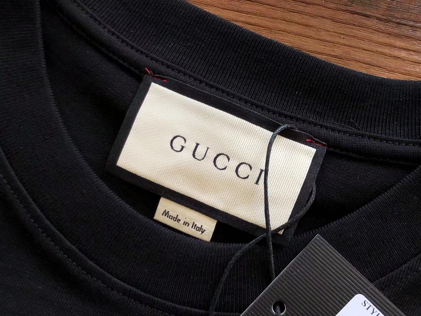 Gucci T-shirt