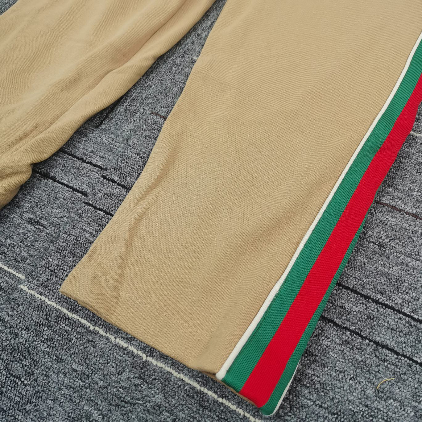 Gucci Pants