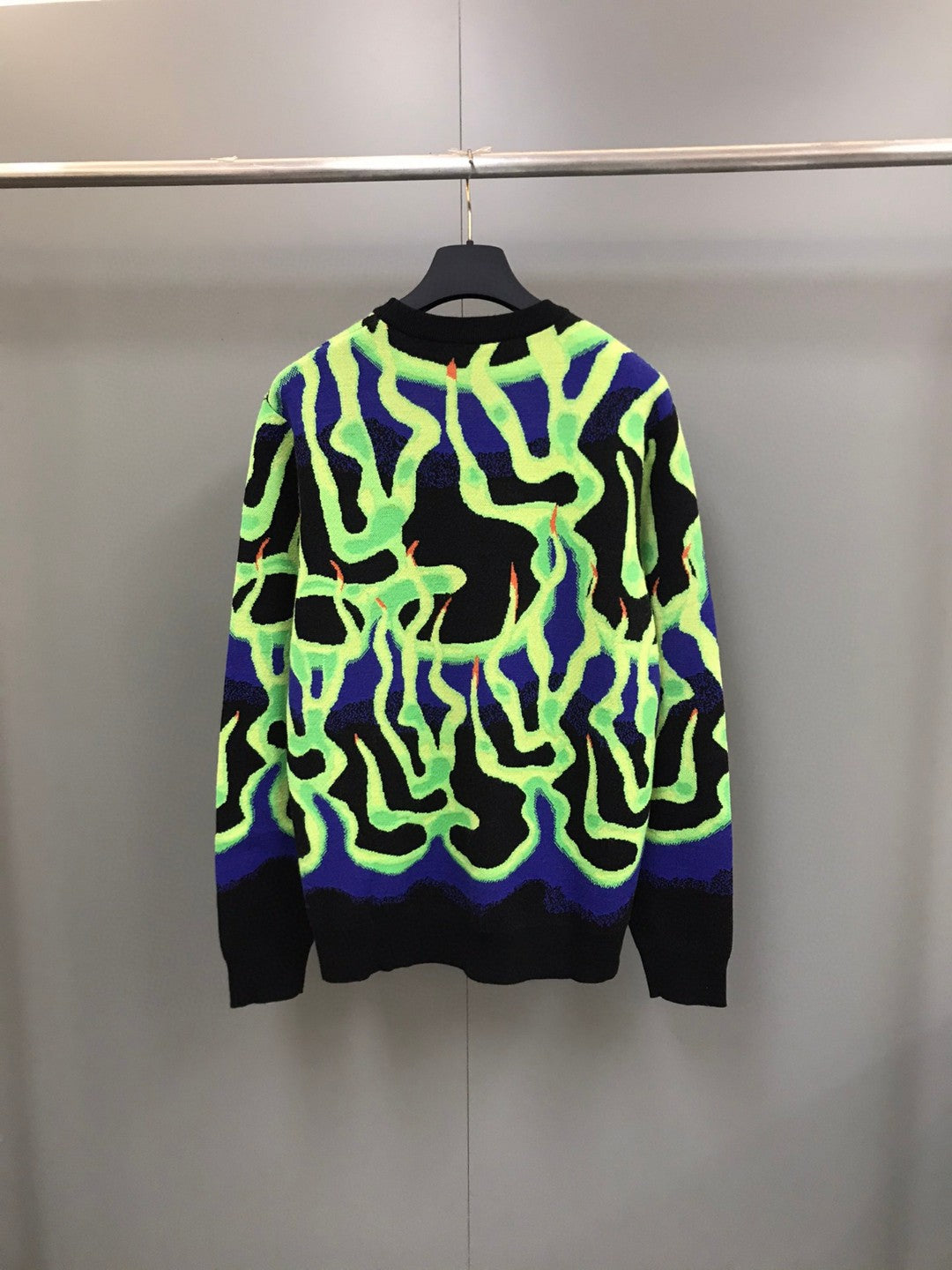 Louis Vuitton Sweatshirt