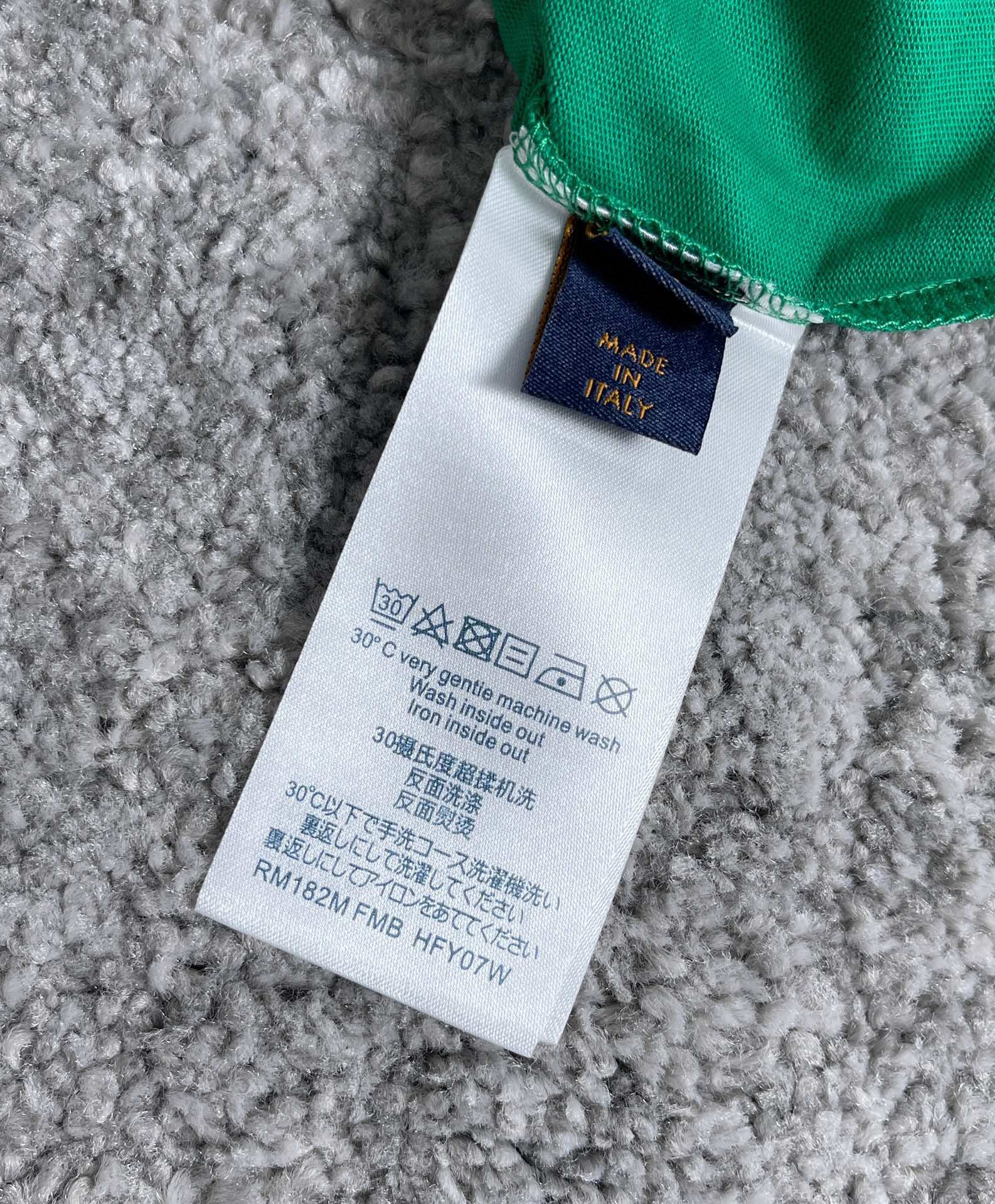 Louis Vuitton T-shirt