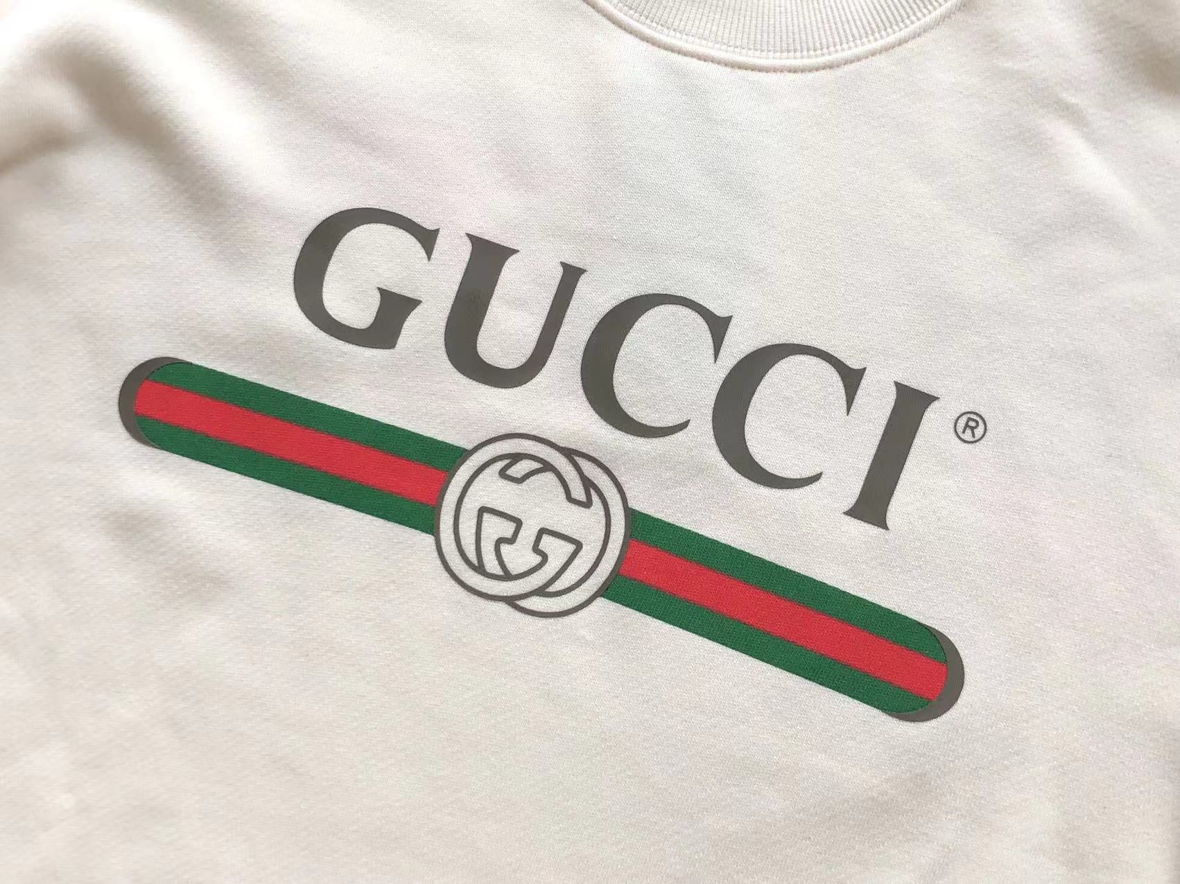 Gucci Sweatshirt