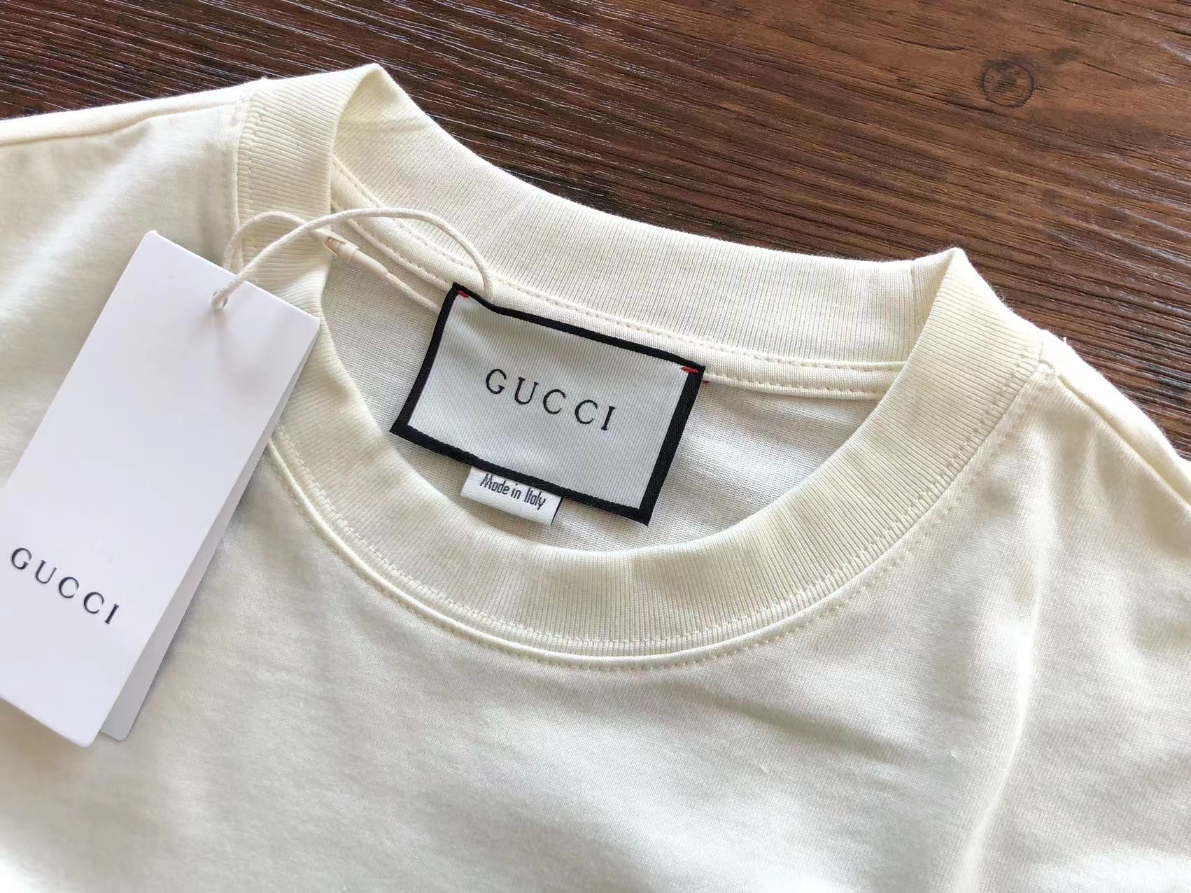 Gucci T-shirt