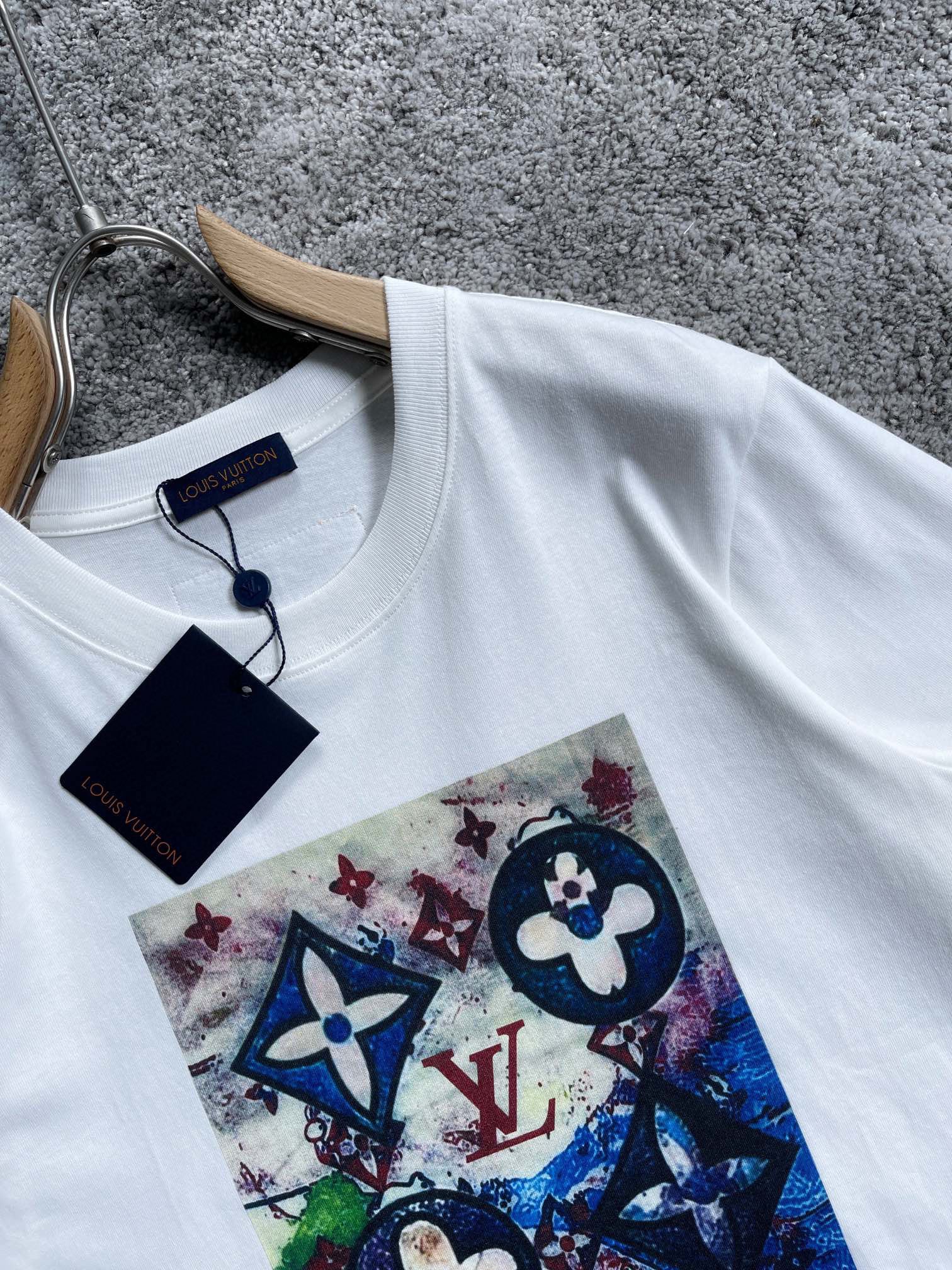 Louis Vuitton T-shirt