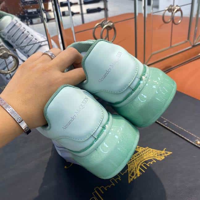 ALEXANDER MCQUEEN SNEAKER   AM16