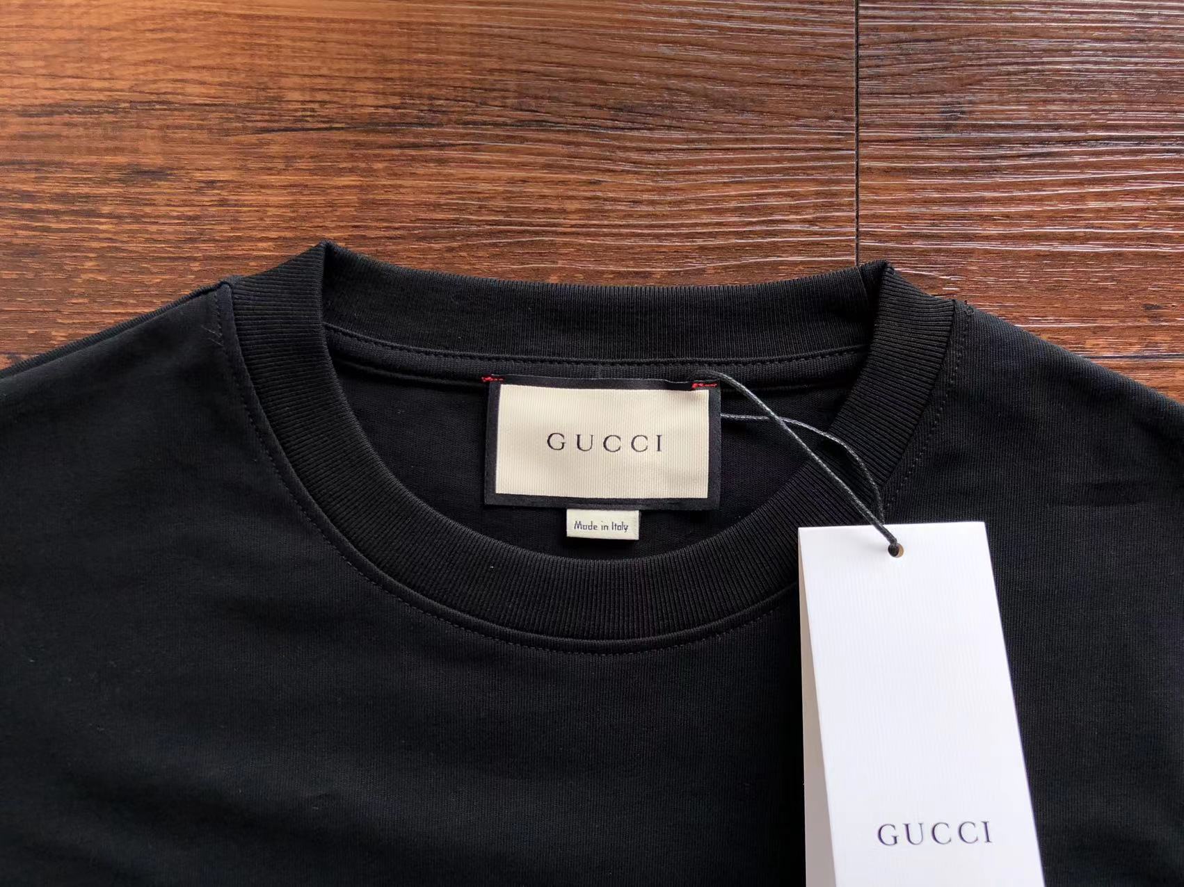 Gucci T-shirt
