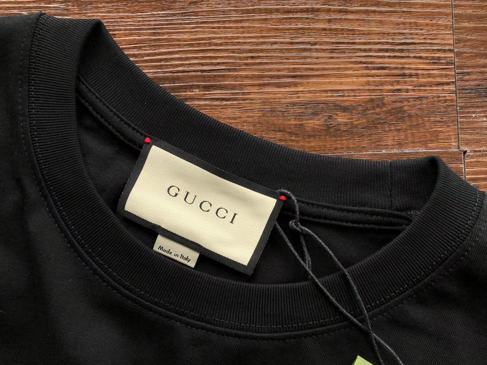 Gucci T-shirt