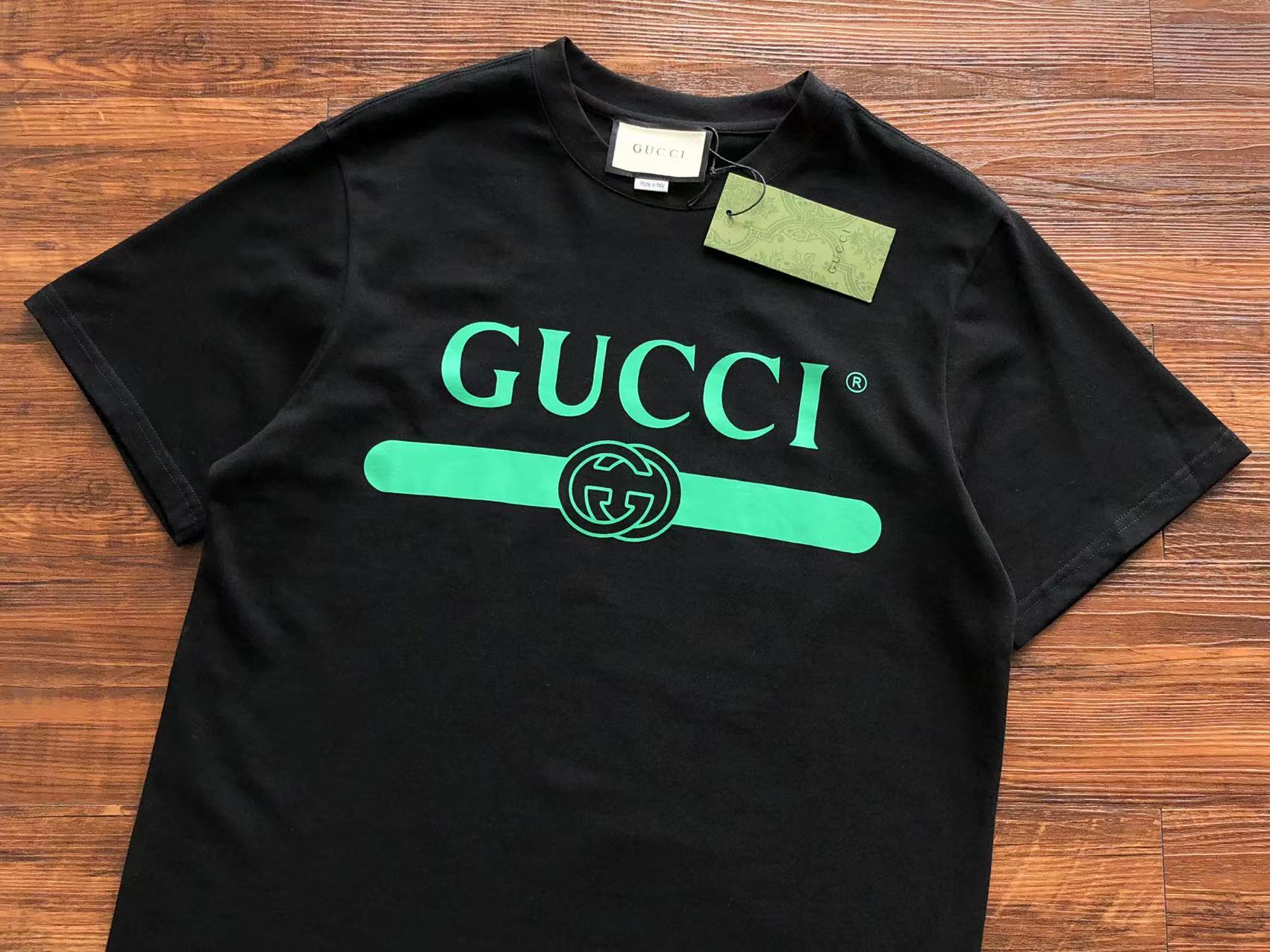 Gucci T-shirt