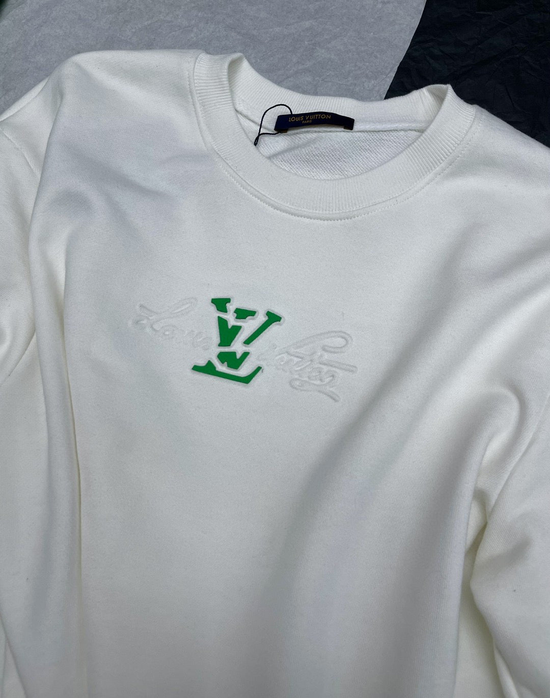 Louis Vuitton Sweatshirt