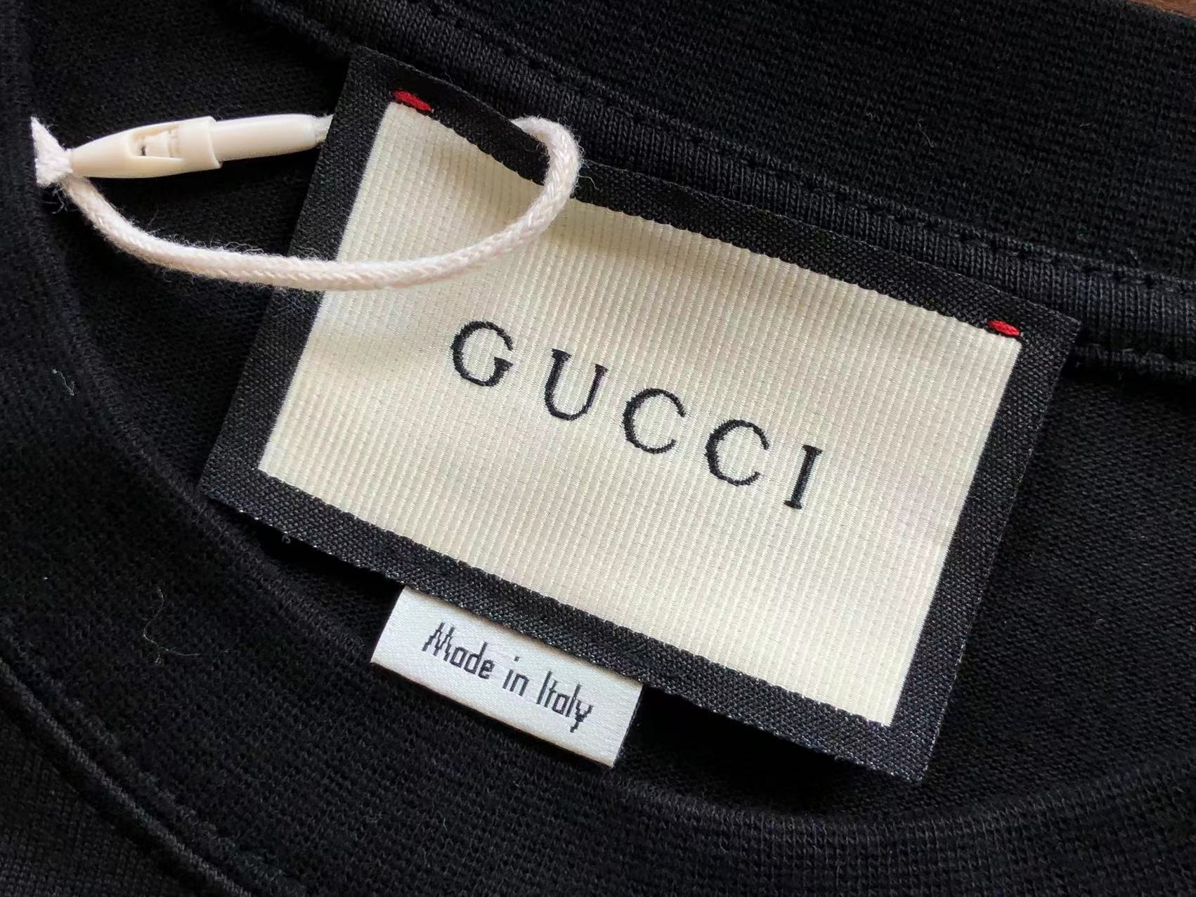 Gucci T-shirt