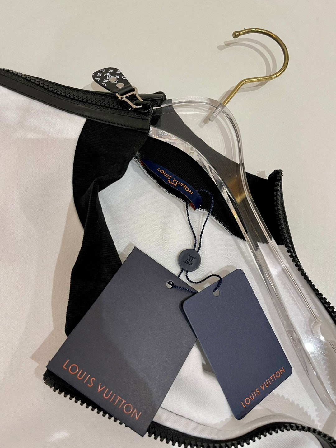 Louis Vuitton Sweatshirt