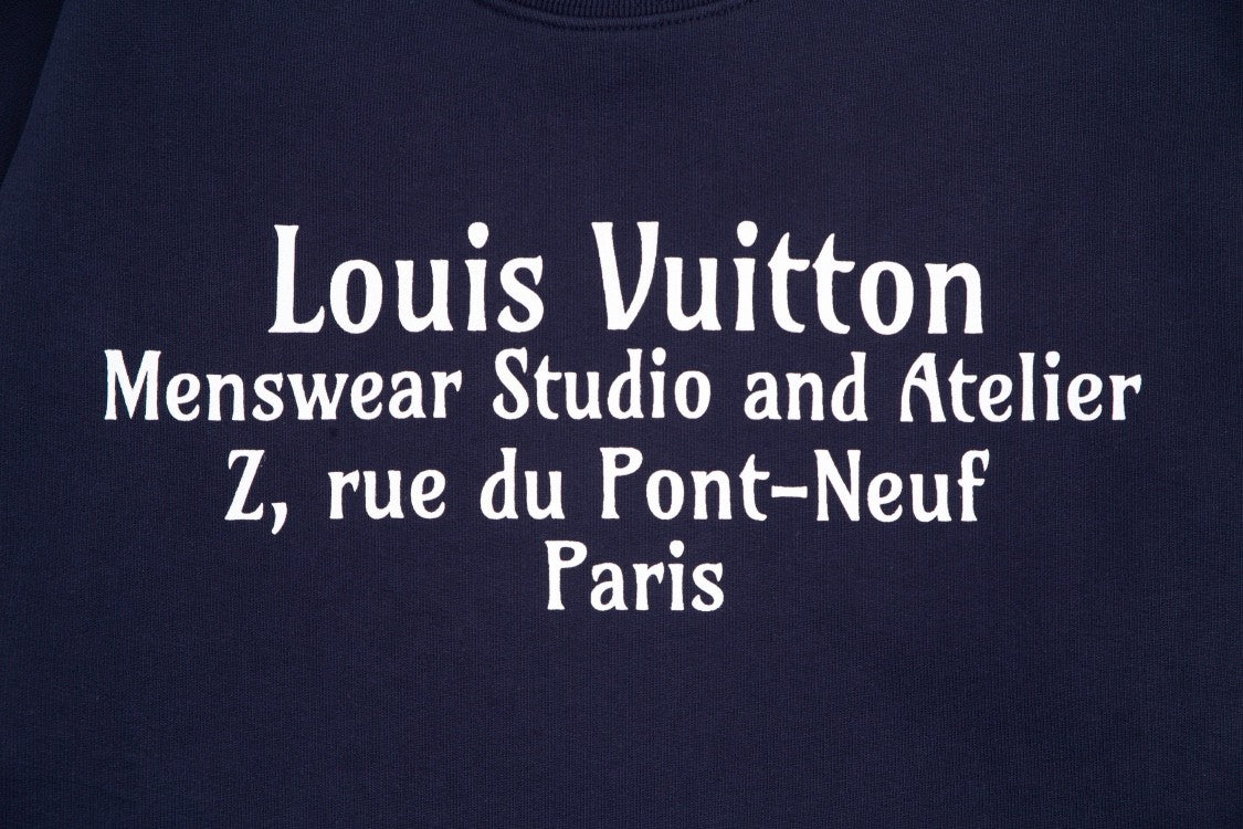 Louis Vuitton Sweatshirt