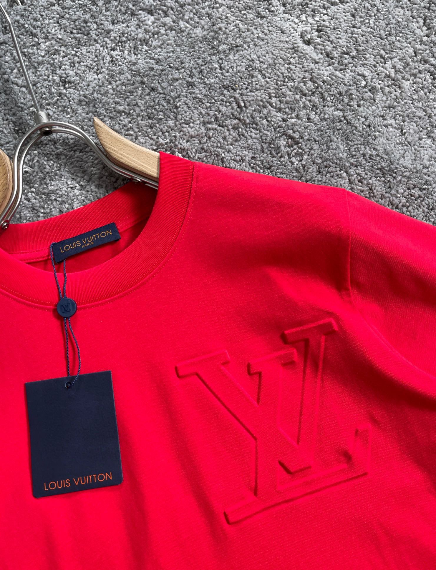 Louis Vuitton T-shirt