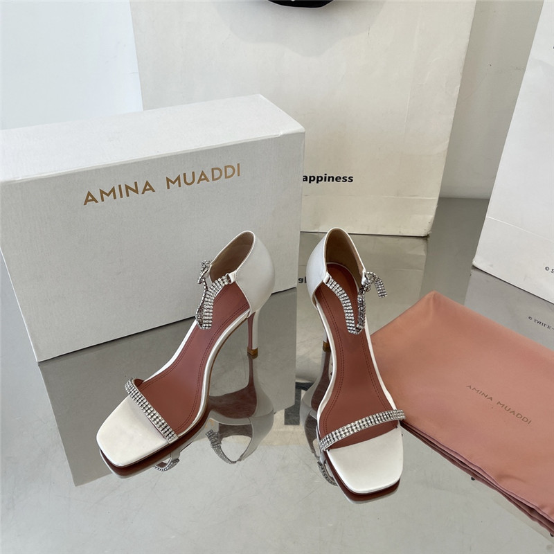 amina muaddi giorgia heels