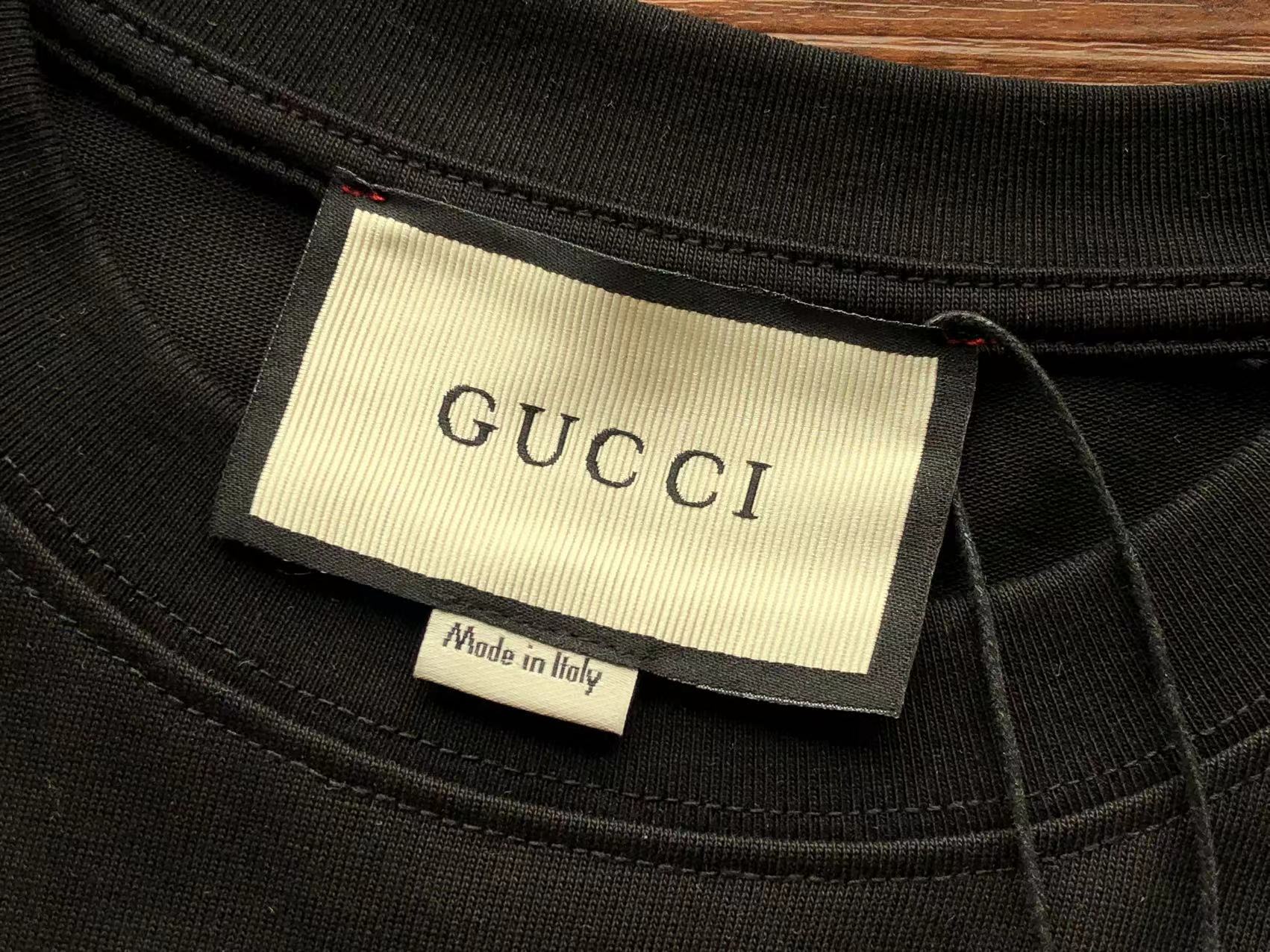 Gucci T-shirt