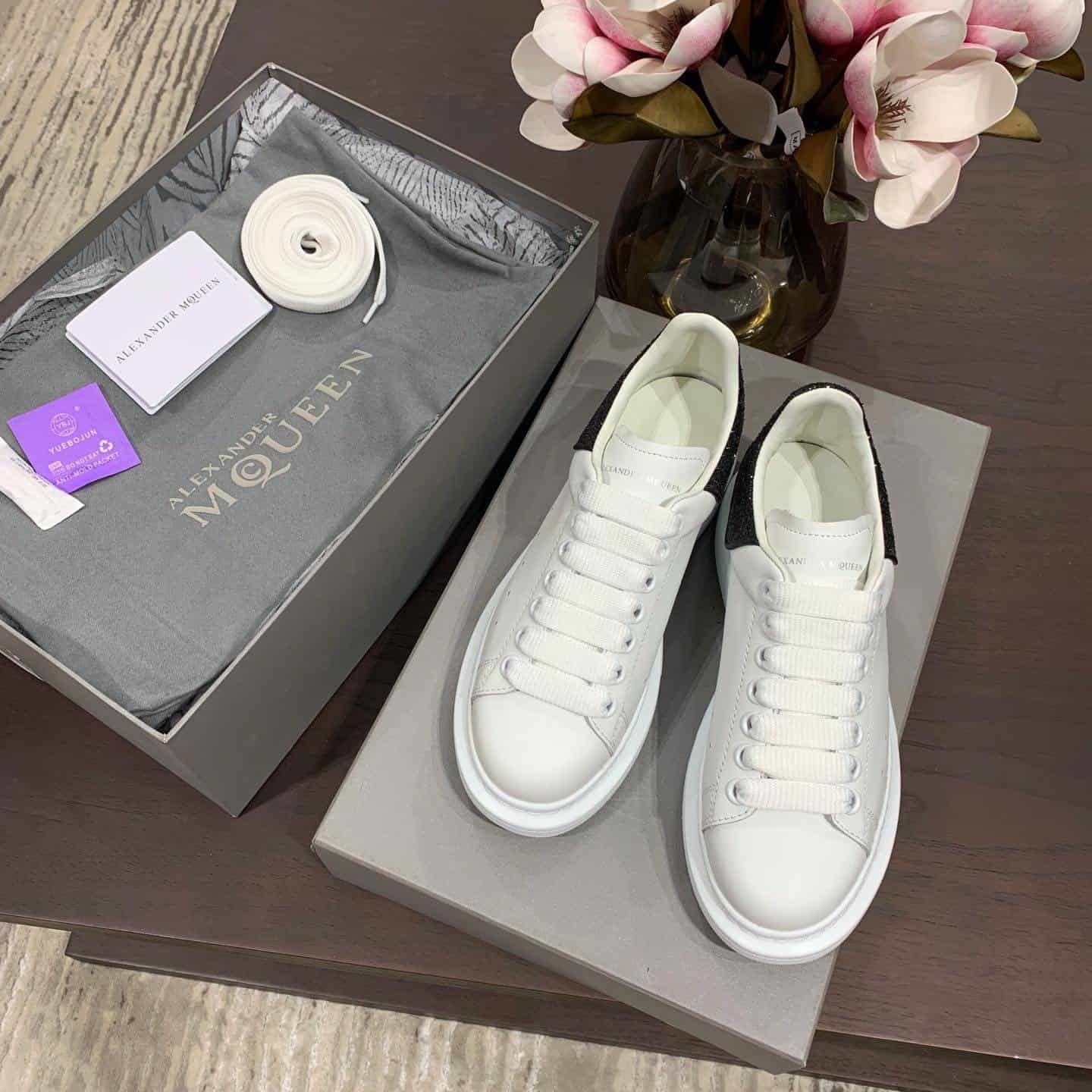 Alexander Mcqueen Sneaker Dupe - AM18