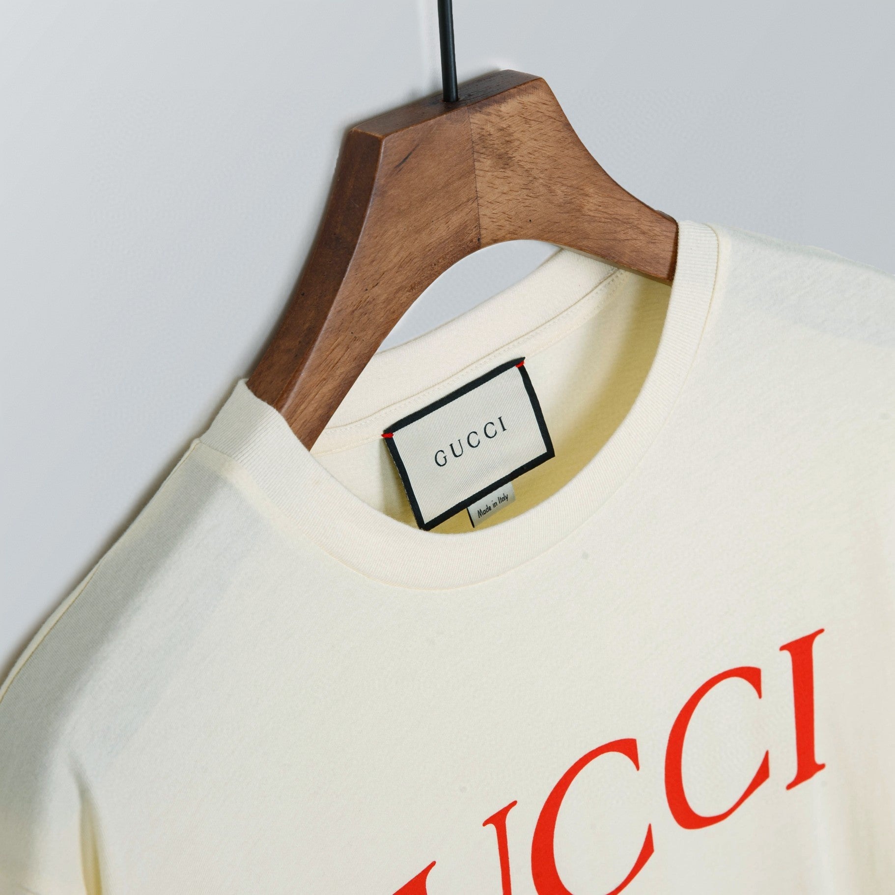 Gucci T-shirt