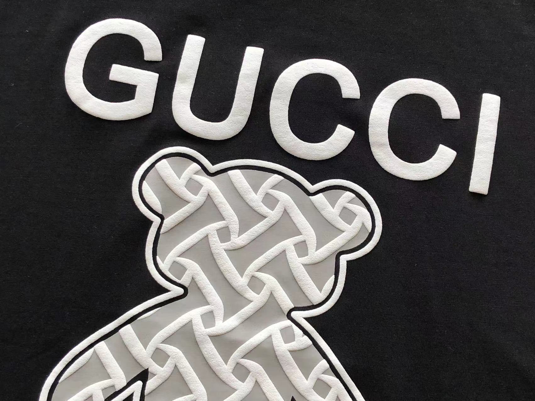Gucci T-shirt