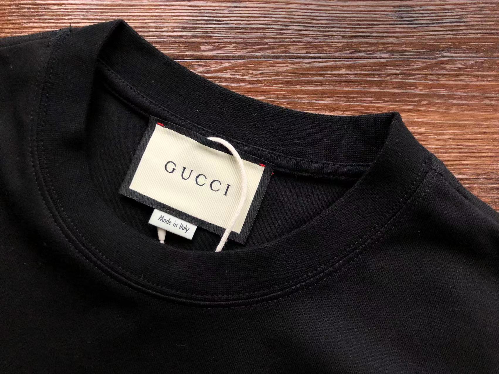 Gucci T-shirt