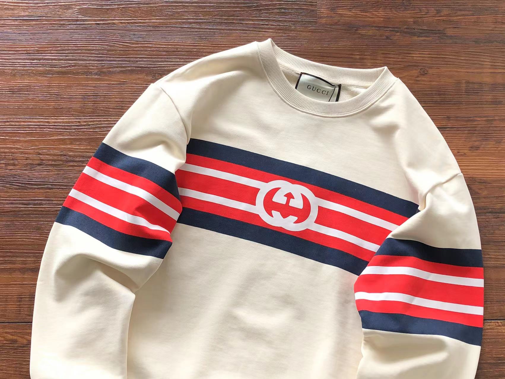 Gucci Sweatshirt