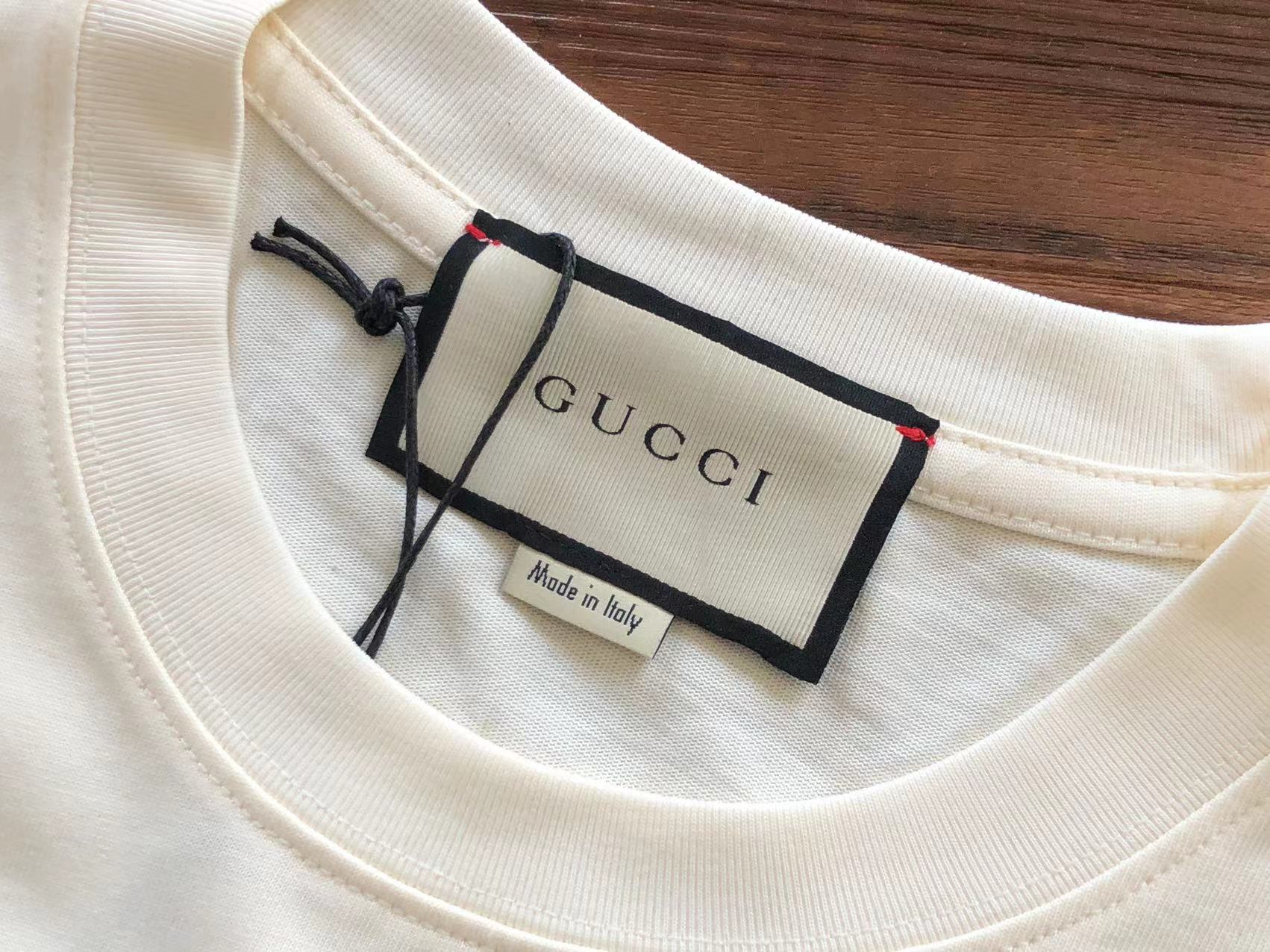 Gucci T-shirt