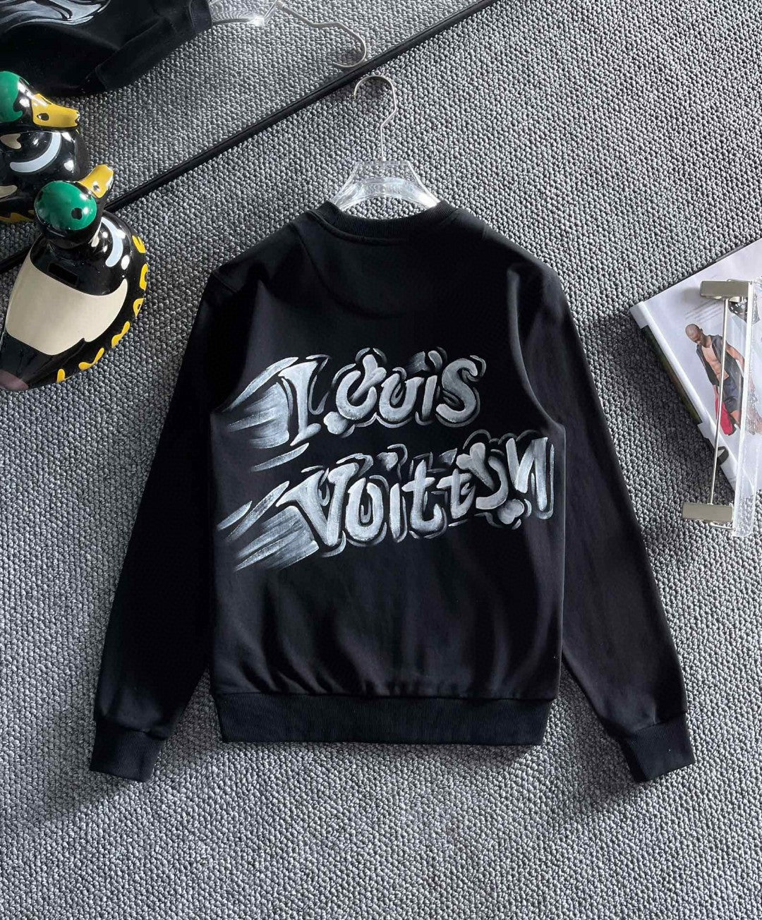 Louis Vuitton Sweatshirt