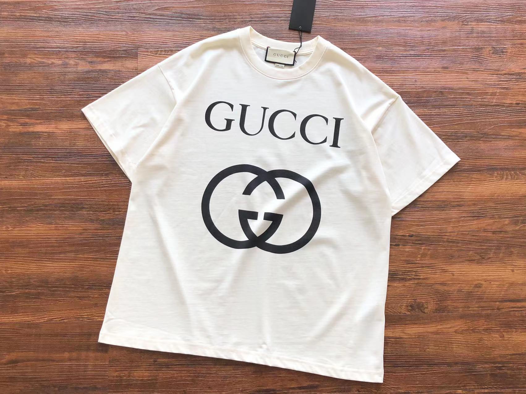 Gucci T-shirt