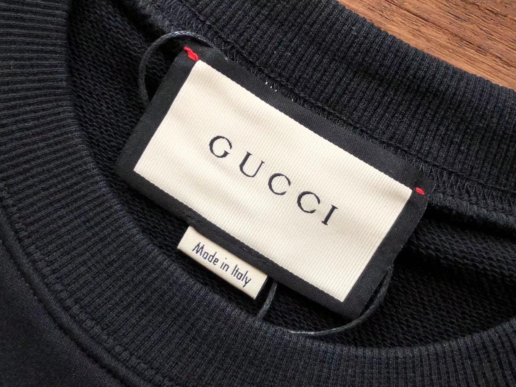 Gucci Sweatshirt
