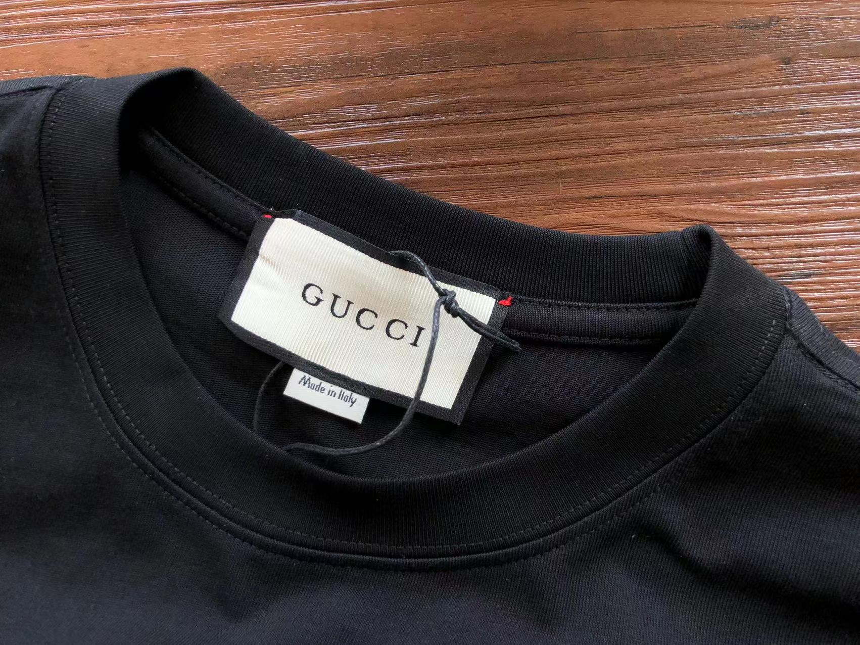 Gucci T-shirt
