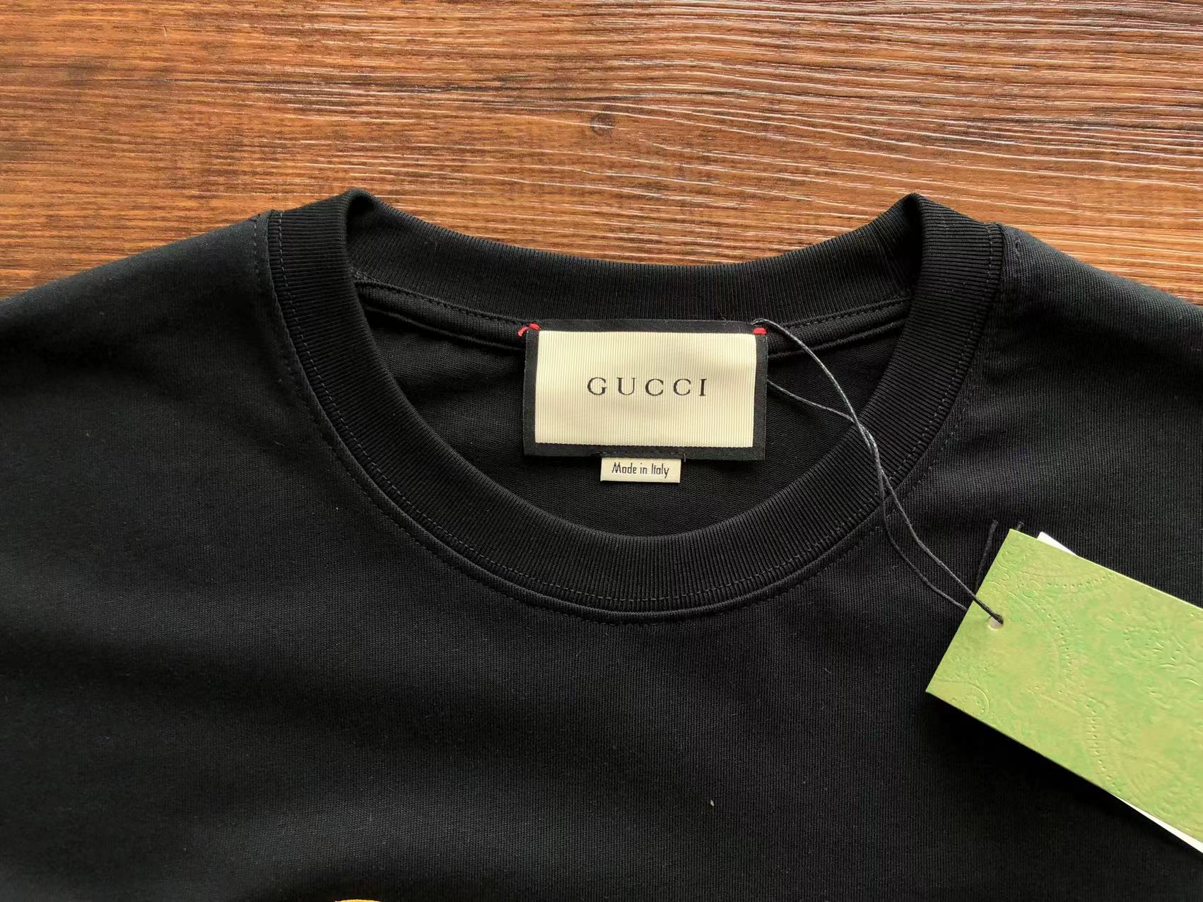 Gucci T-shirt