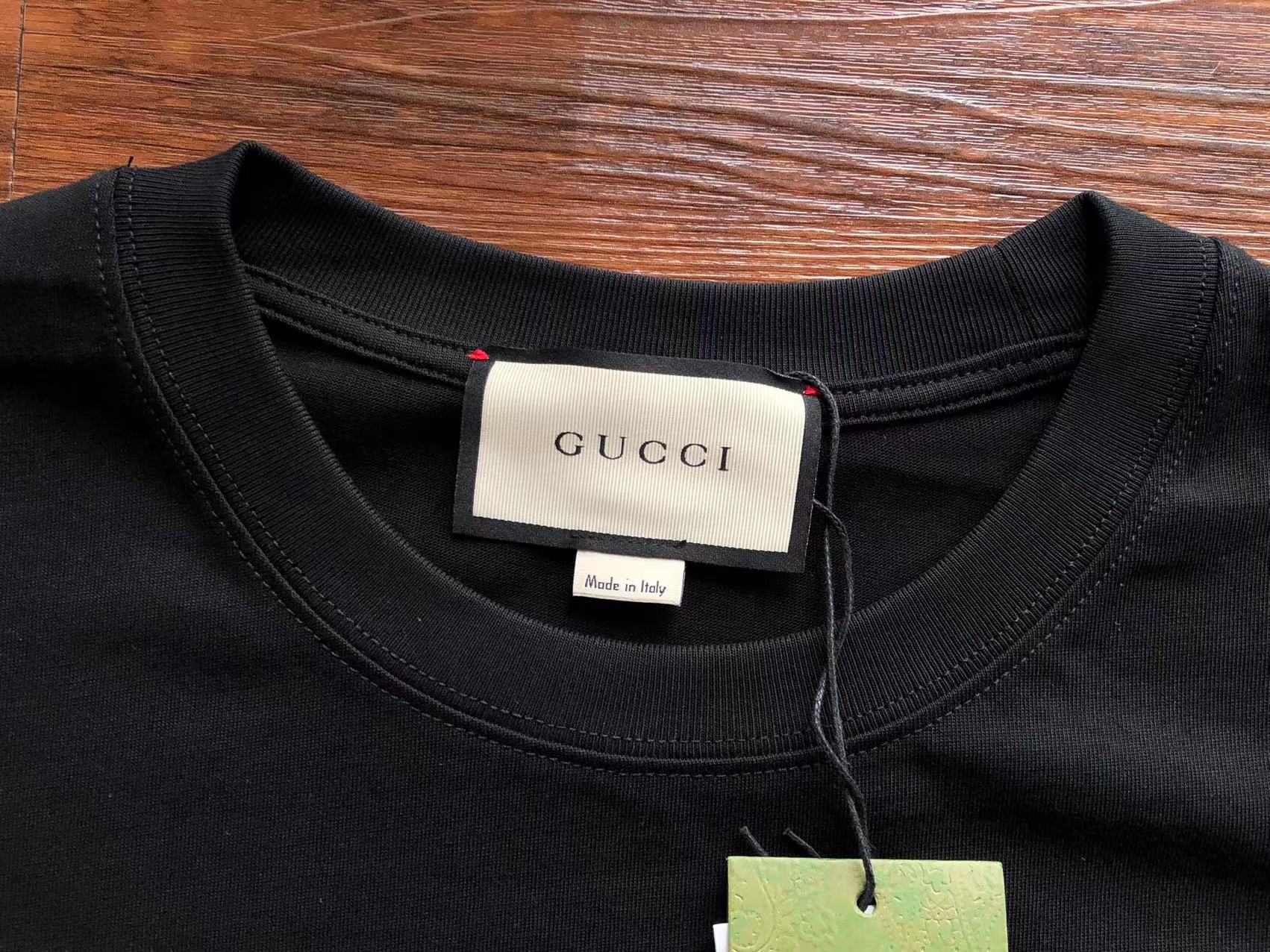 Gucci T-shirt