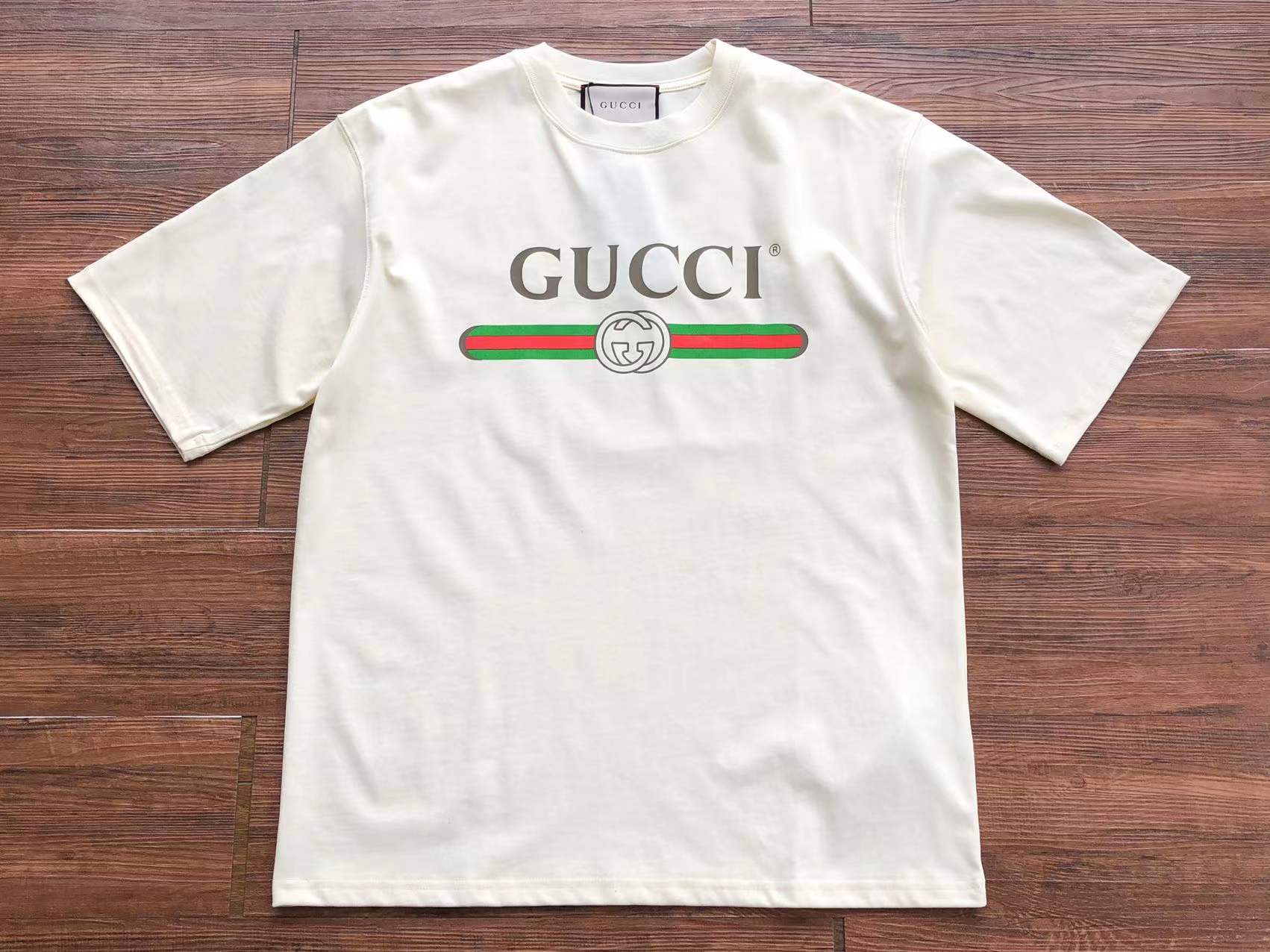 Gucci T-shirt