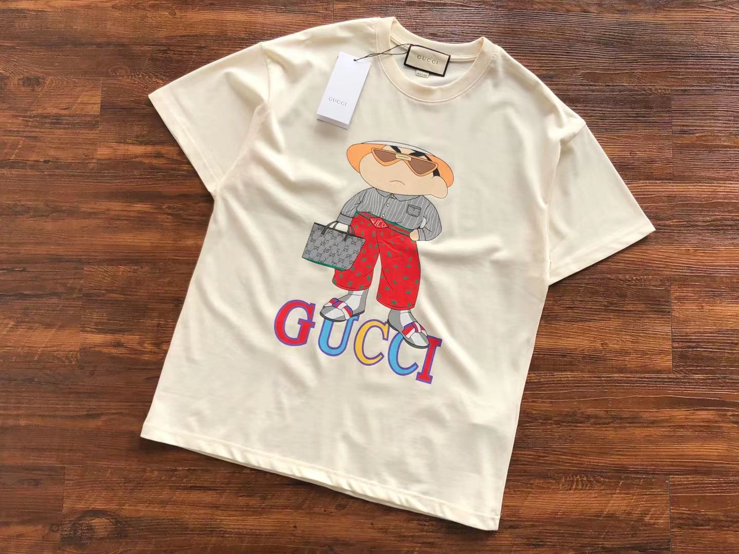 Gucci T-shirt