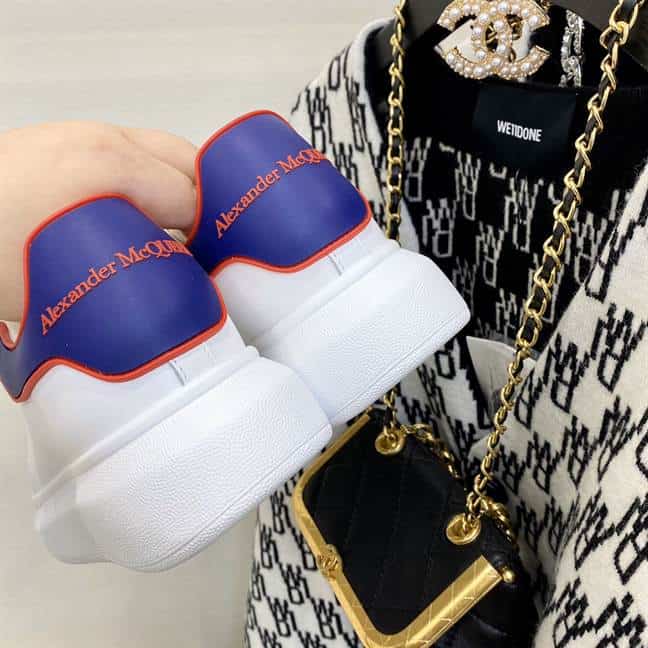 ALEXANDER MCQUEEN SNEAKER   AM23