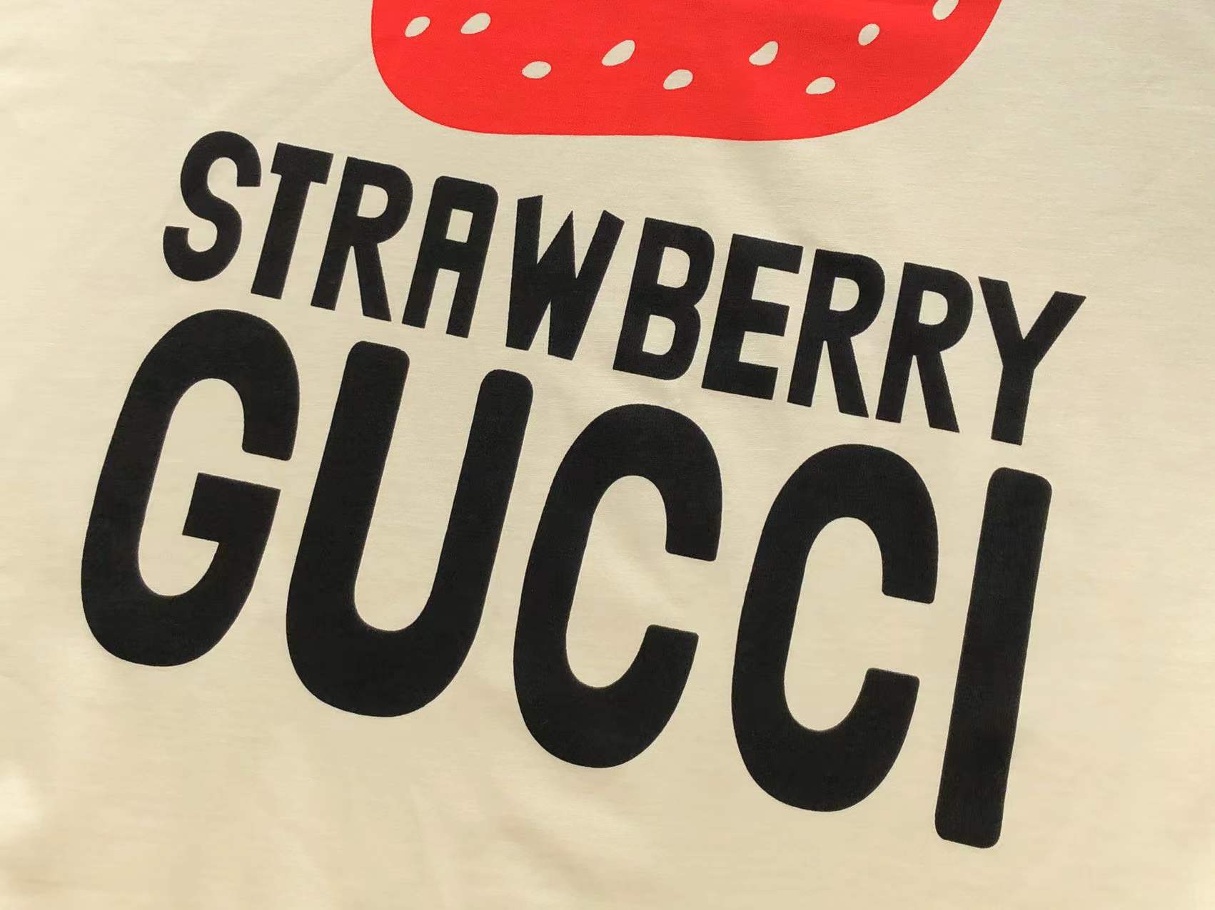 Gucci T-shirt