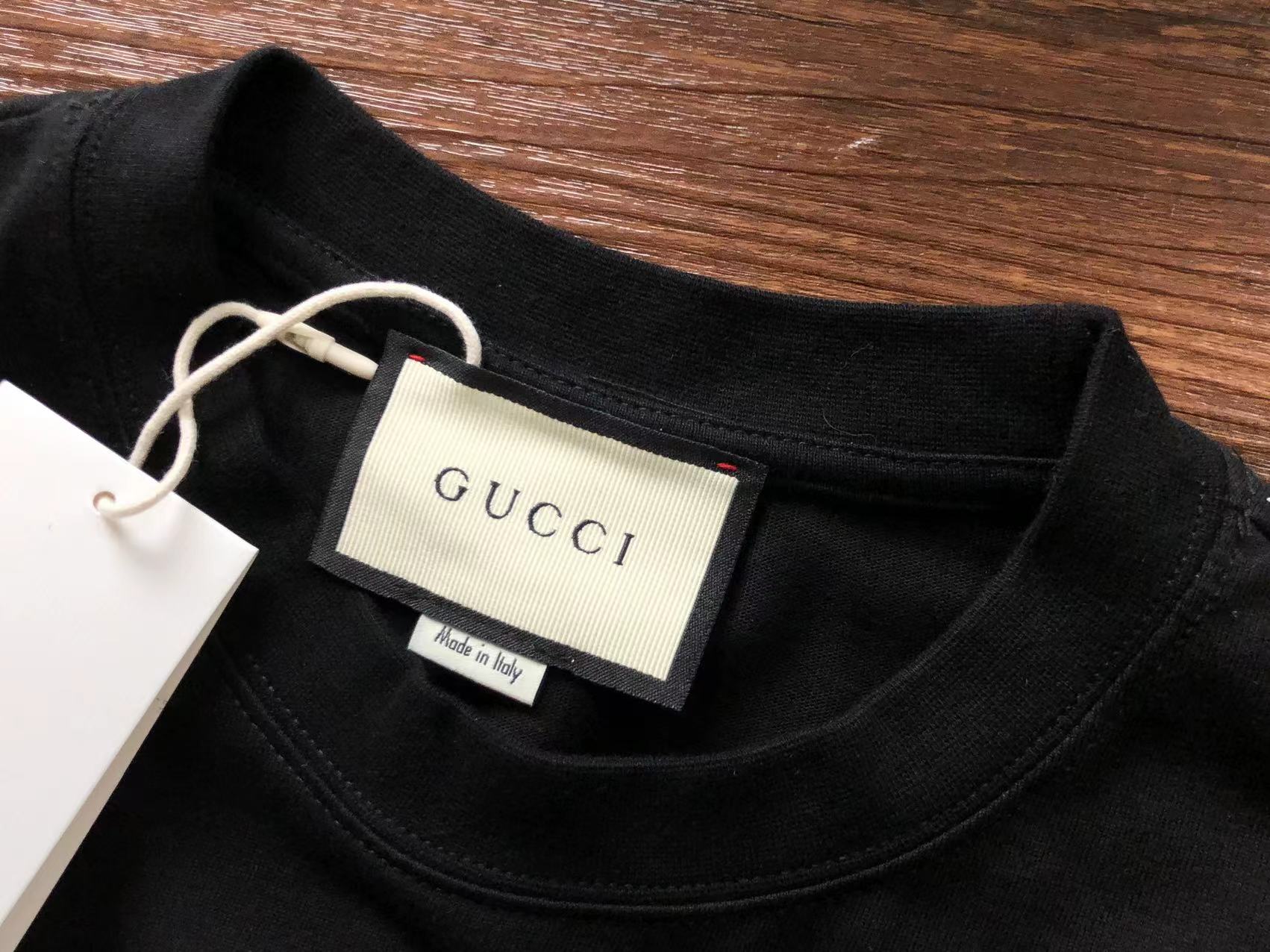 Gucci T-shirt