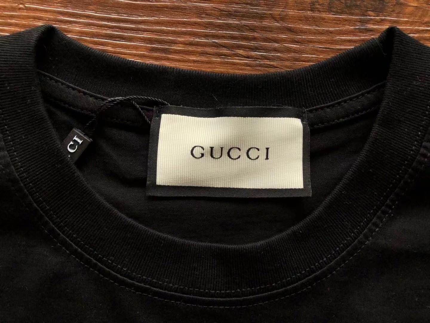Gucci T-shirt