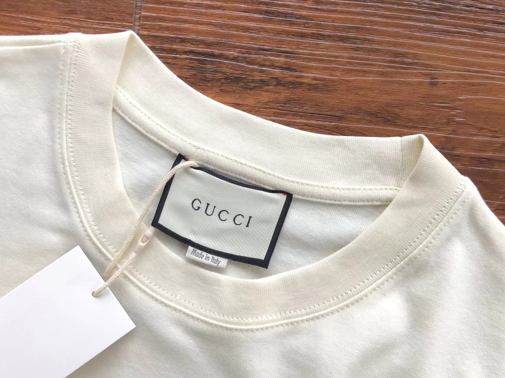 Gucci T-shirt