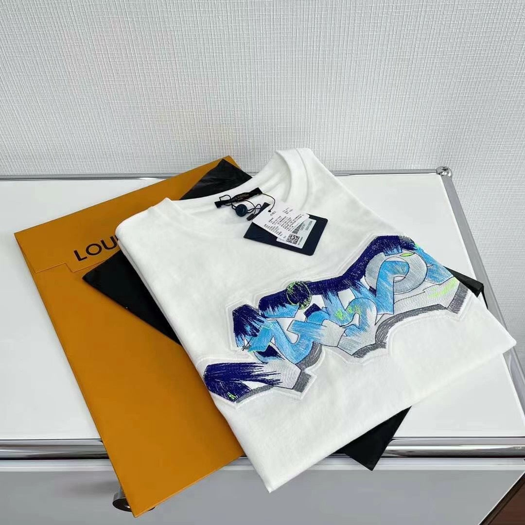 Louis Vuitton T-shirt
