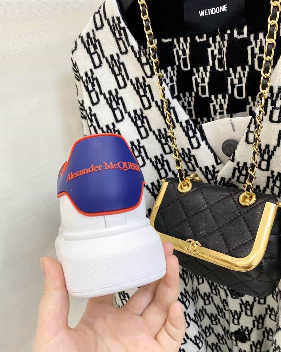 ALEXANDER MCQUEEN SNEAKER   AM23