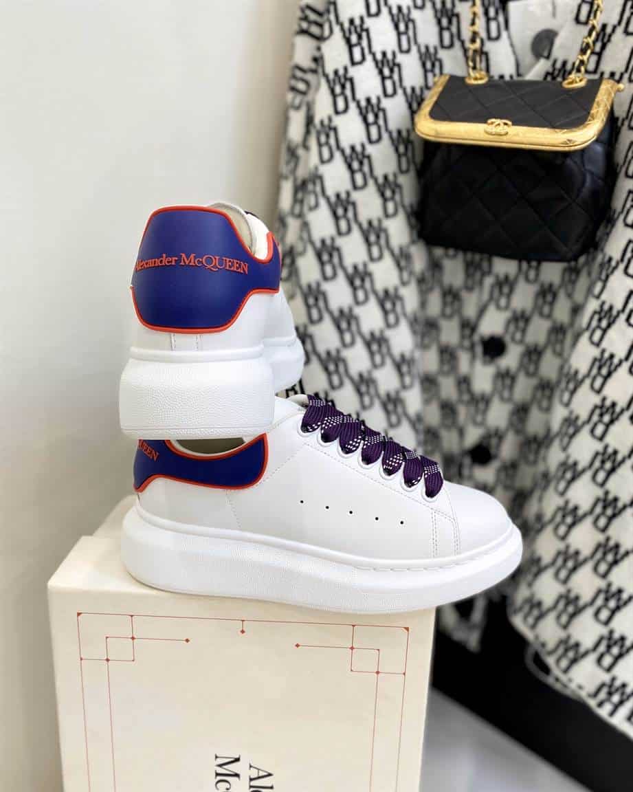 ALEXANDER MCQUEEN SNEAKER   AM23