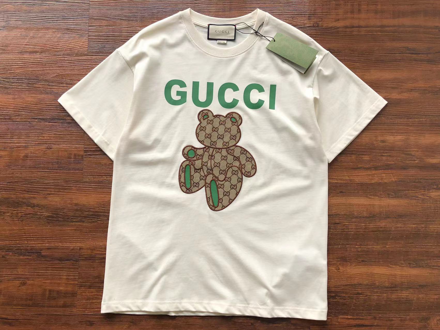 Gucci T-shirt