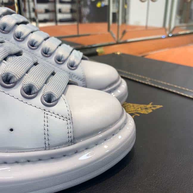 ALEXANDER MCQUEEN SNEAKER   AM10