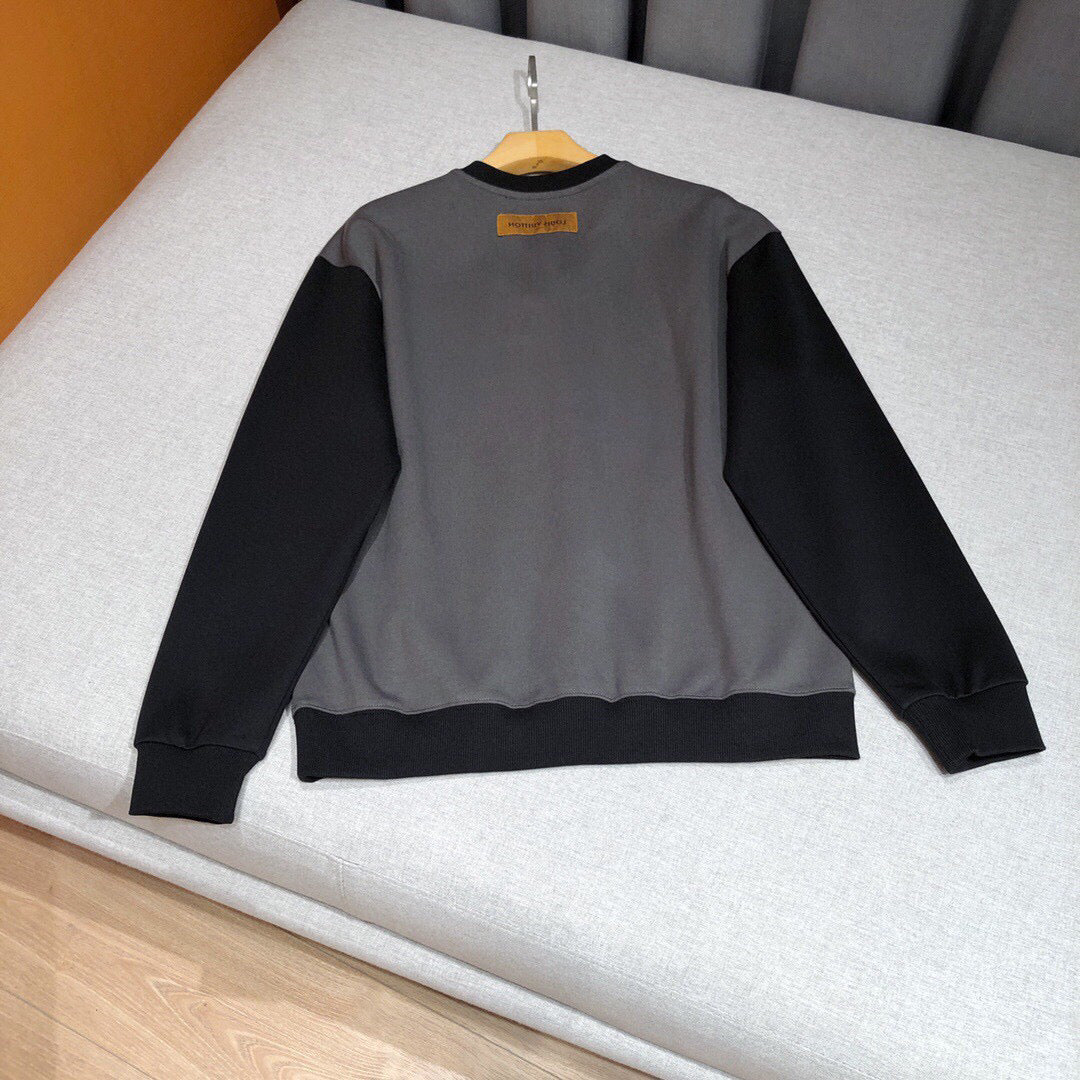 Louis Vuitton Sweatshirt