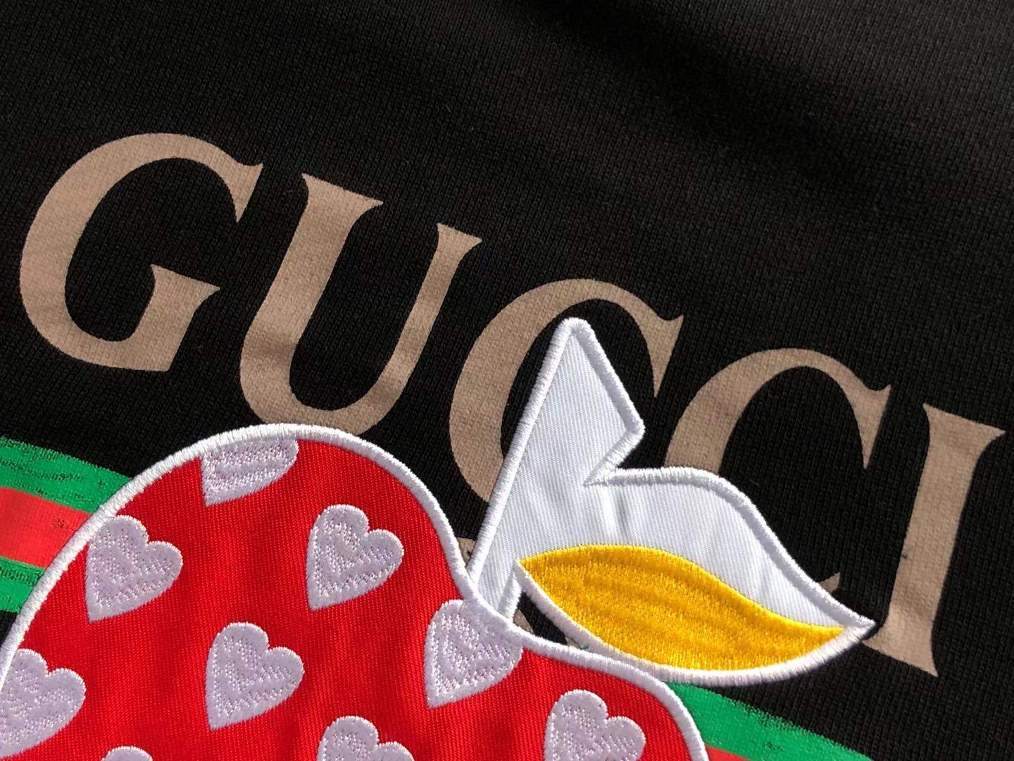 Gucci Sweatshirt
